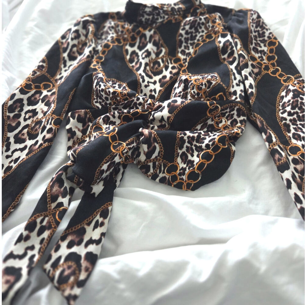 Rabbit Rose Leopard Chain Link Mock Neck Crop Blouse Tie Waist Top Size M